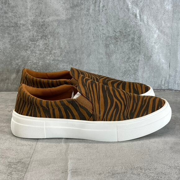 COCONUTS By MATISSE Women's Brown Tiger Stripe Molly Slip-On Shoes SZ 7 - Picture 5 of 10